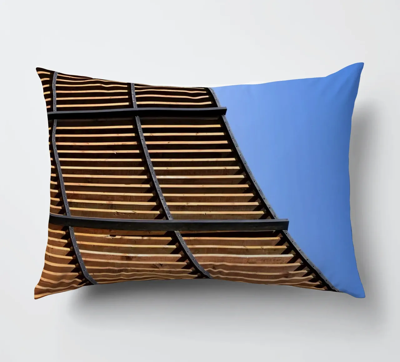 Curve cuscino da rafael campezato