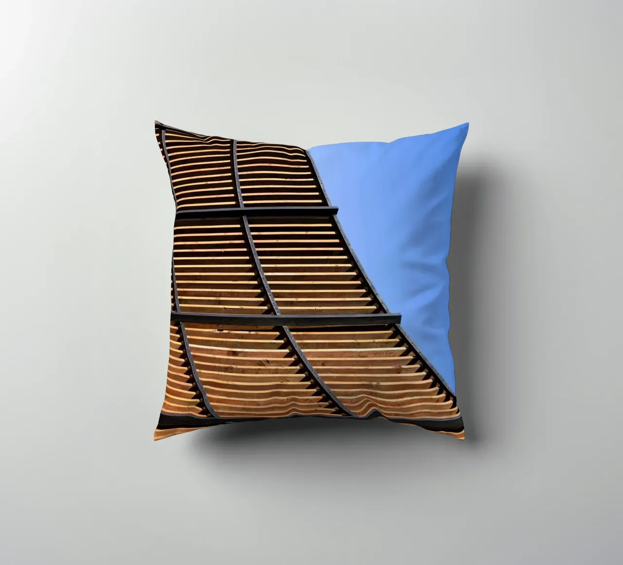 Curve cuscino da rafael campezato