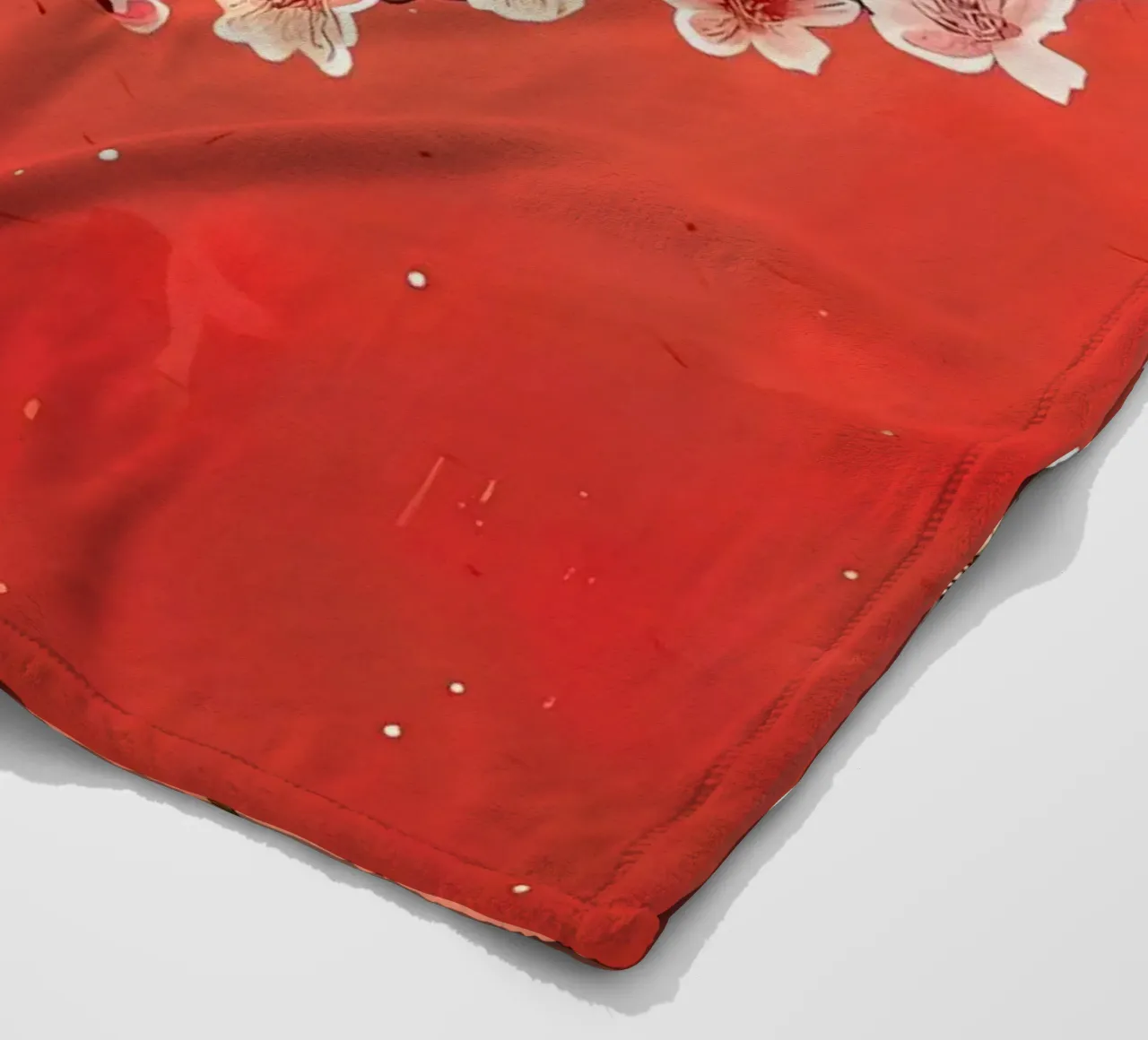 ciliegio in fiore in Giappone coperta in pile da Rebecca Clark Wyrick