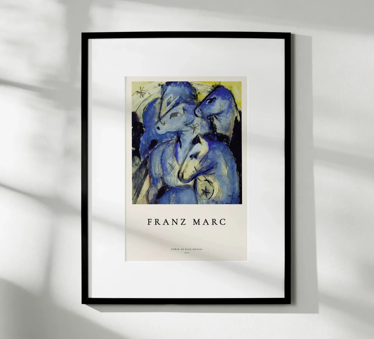 Franz Marc - Tower of Blue Horses poster con telaio in legno da ARTOTHEK