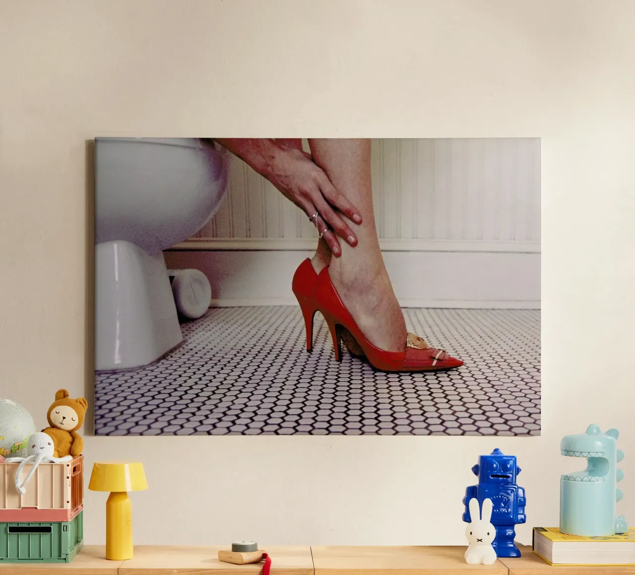 Louis Vuitton Red Shoe Blues tela con Cornice a cassetta da Aysha Banos