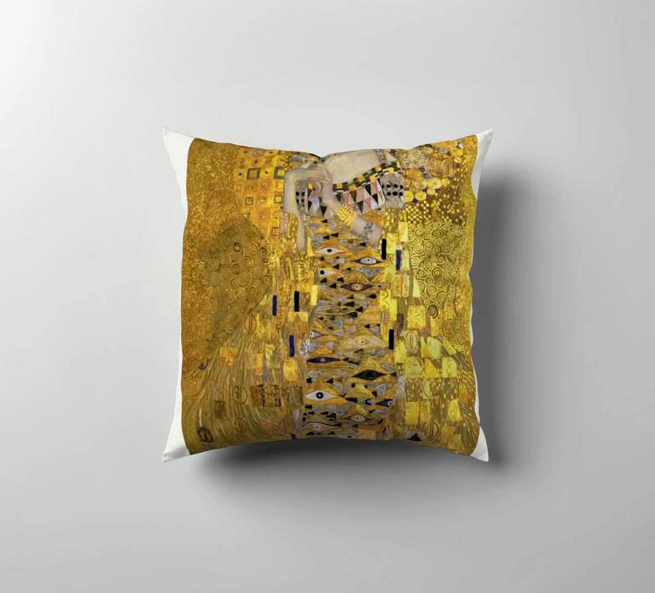 Klimt - Portrait of Adele Bloch-Bauer I Kissen von ARTOTHEK