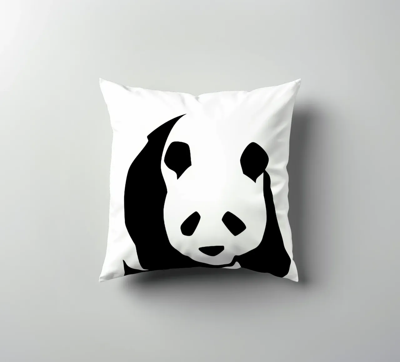 animale carino cuscino da James M Coyle