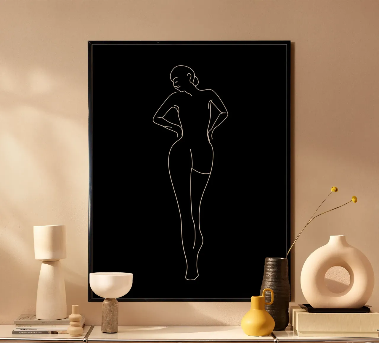 Frau Körper Minimalist Line Art Poster von Viv Line Art