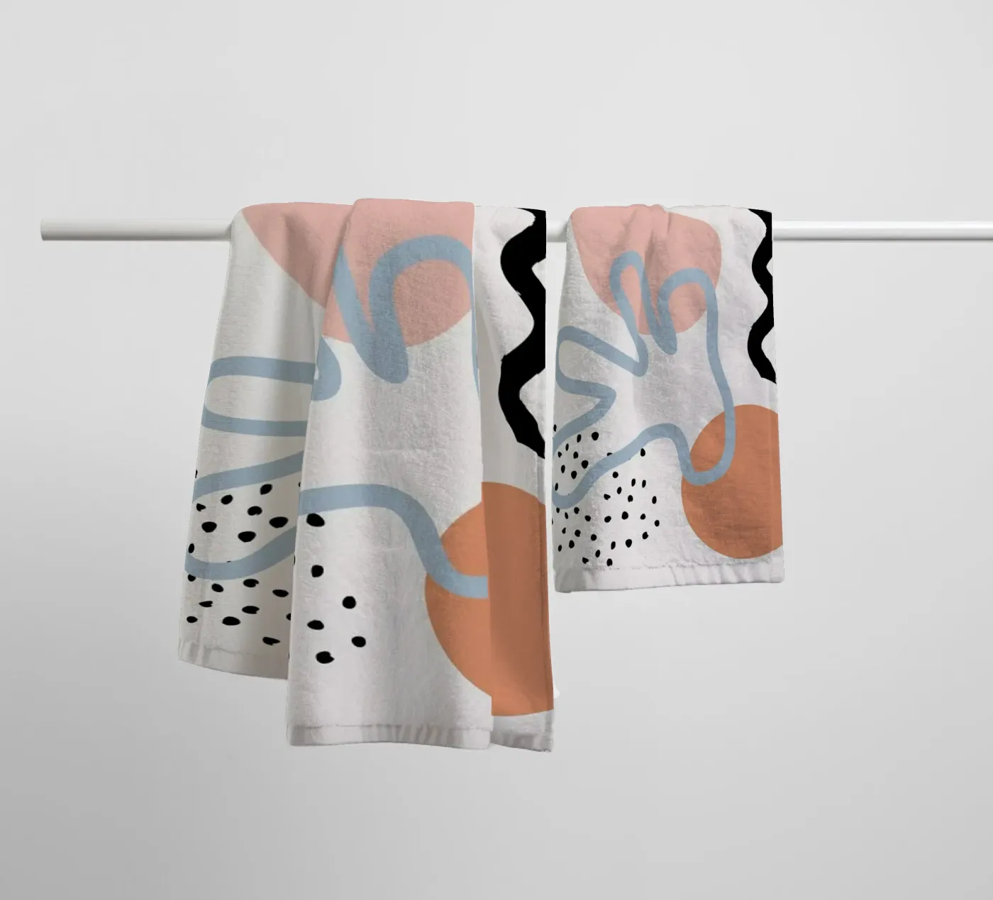 Crescent Handtuch von Studio One