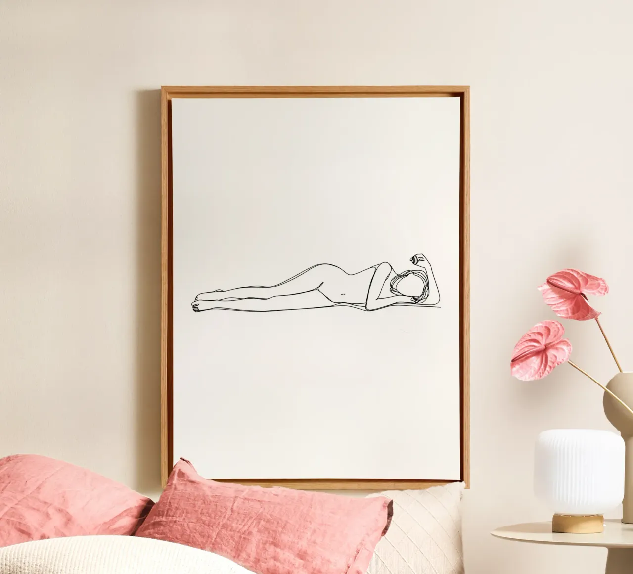 Frau Körper Minimalist Line Art Leinwand mit Schattenfugenrahmen von Viv Line Art