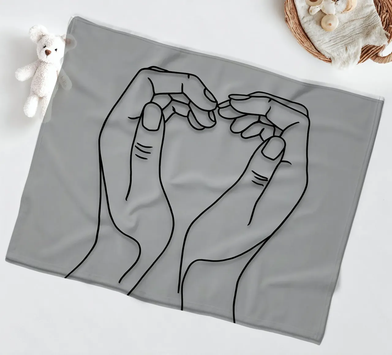 Amore 3 Line Art minimalista coperta in pile da Viv Line Art