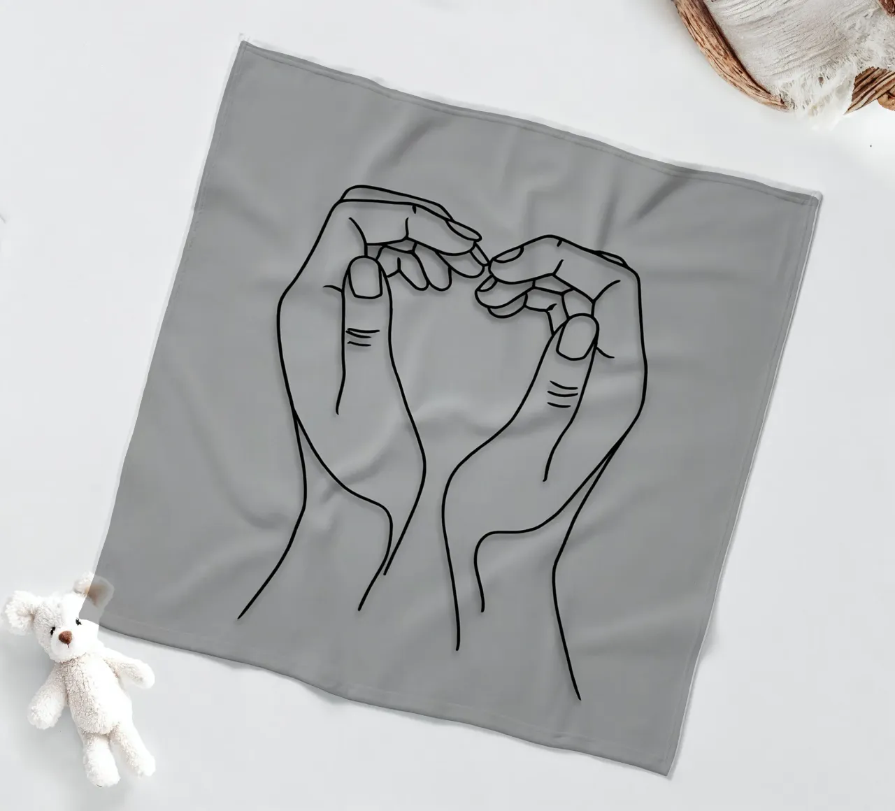 Amore 3 Line Art minimalista coperta in pile da Viv Line Art