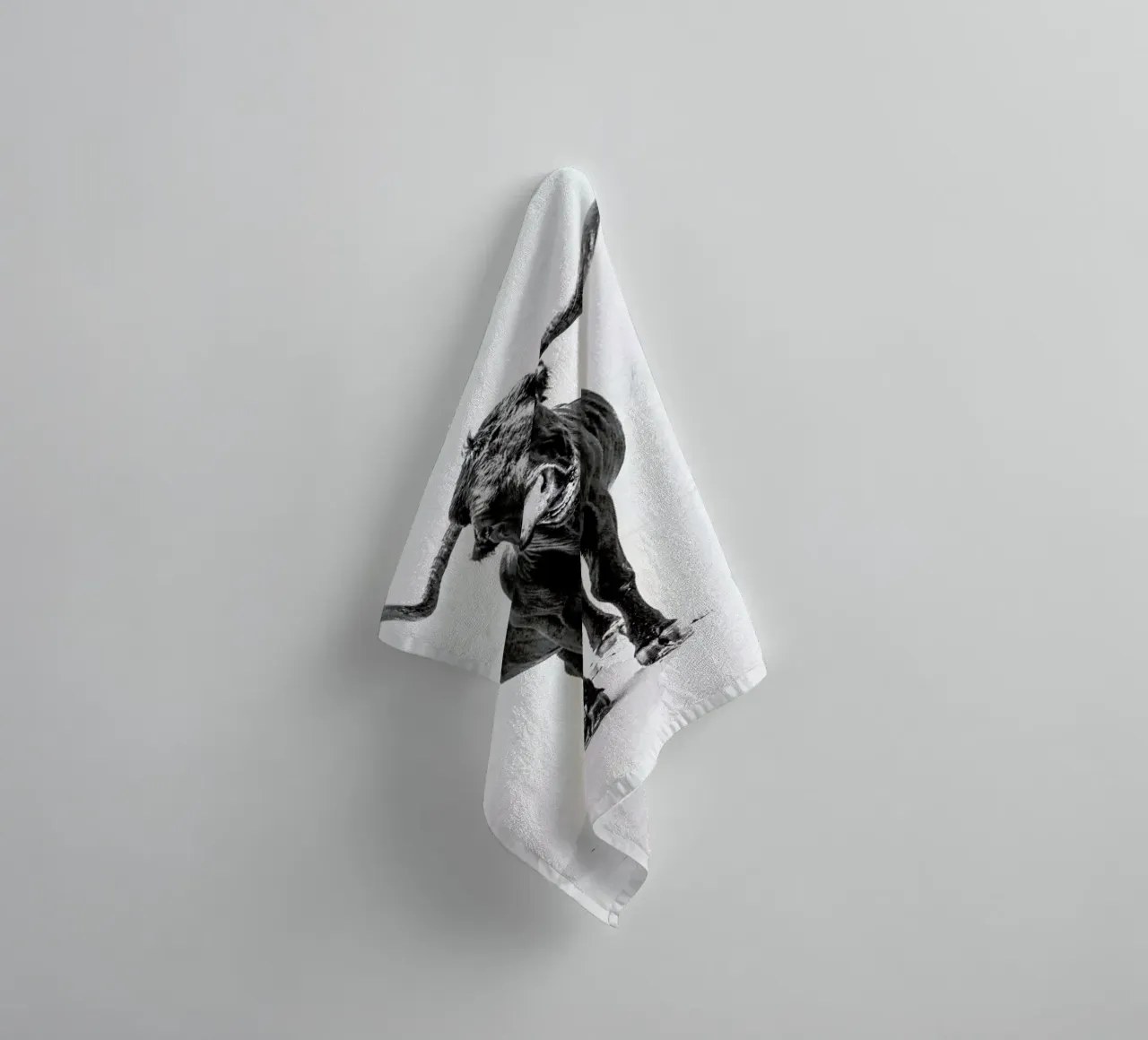 Stand Down badhanddoek van Natural Kingdom