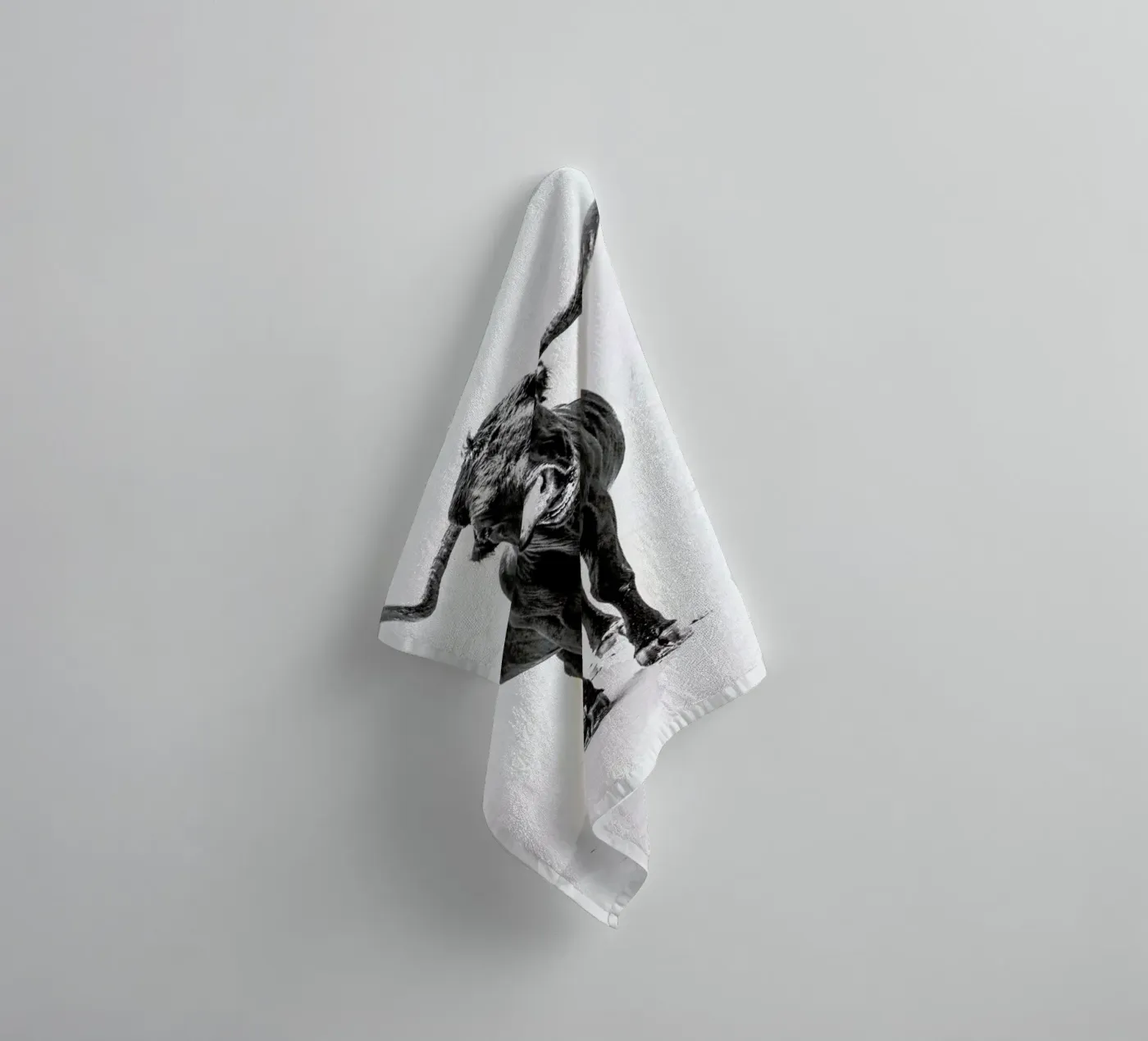 Stand Down Handtuch von Natural Kingdom