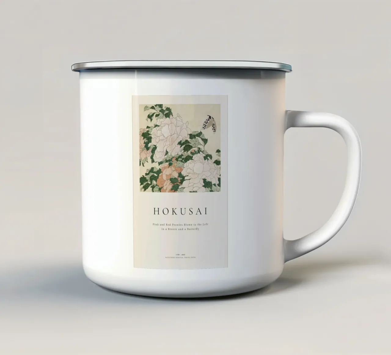 Hokusai - Pink and Red Peonies Blown to the Left in a Breeze and a Butterfly tazza in smalto da ARTOTHEK