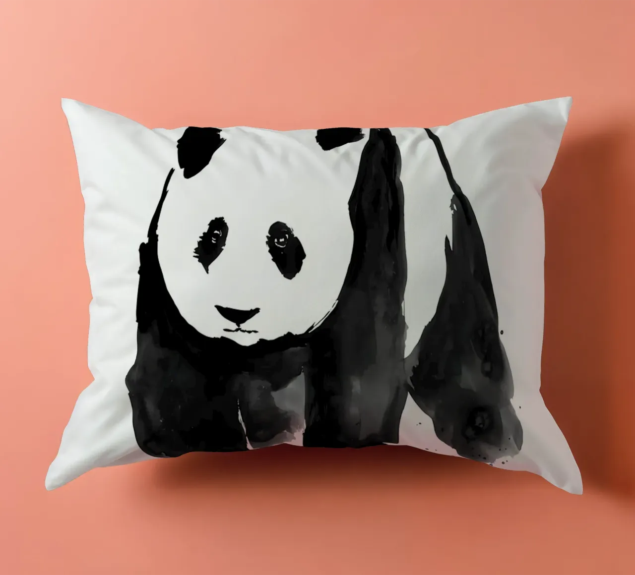 Ink Wash Panda cuscino da James M Coyle
