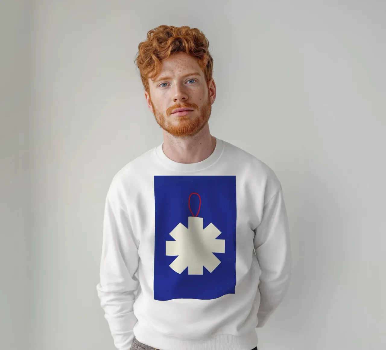 Simple Snowflake Sweatshirt von daylight design studio