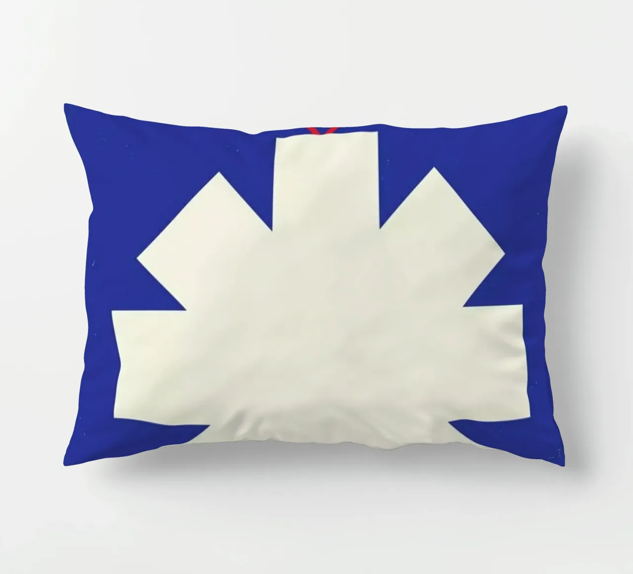 Simple Snowflake cuscino da daylight design studio