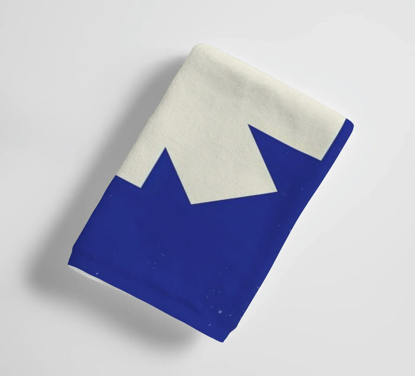 Simple Snowflake badhanddoek van daylight design studio