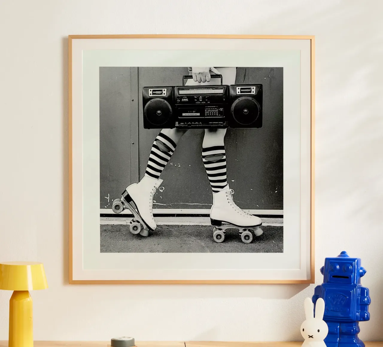 Boombox poster con telaio in legno da METROPOLIS