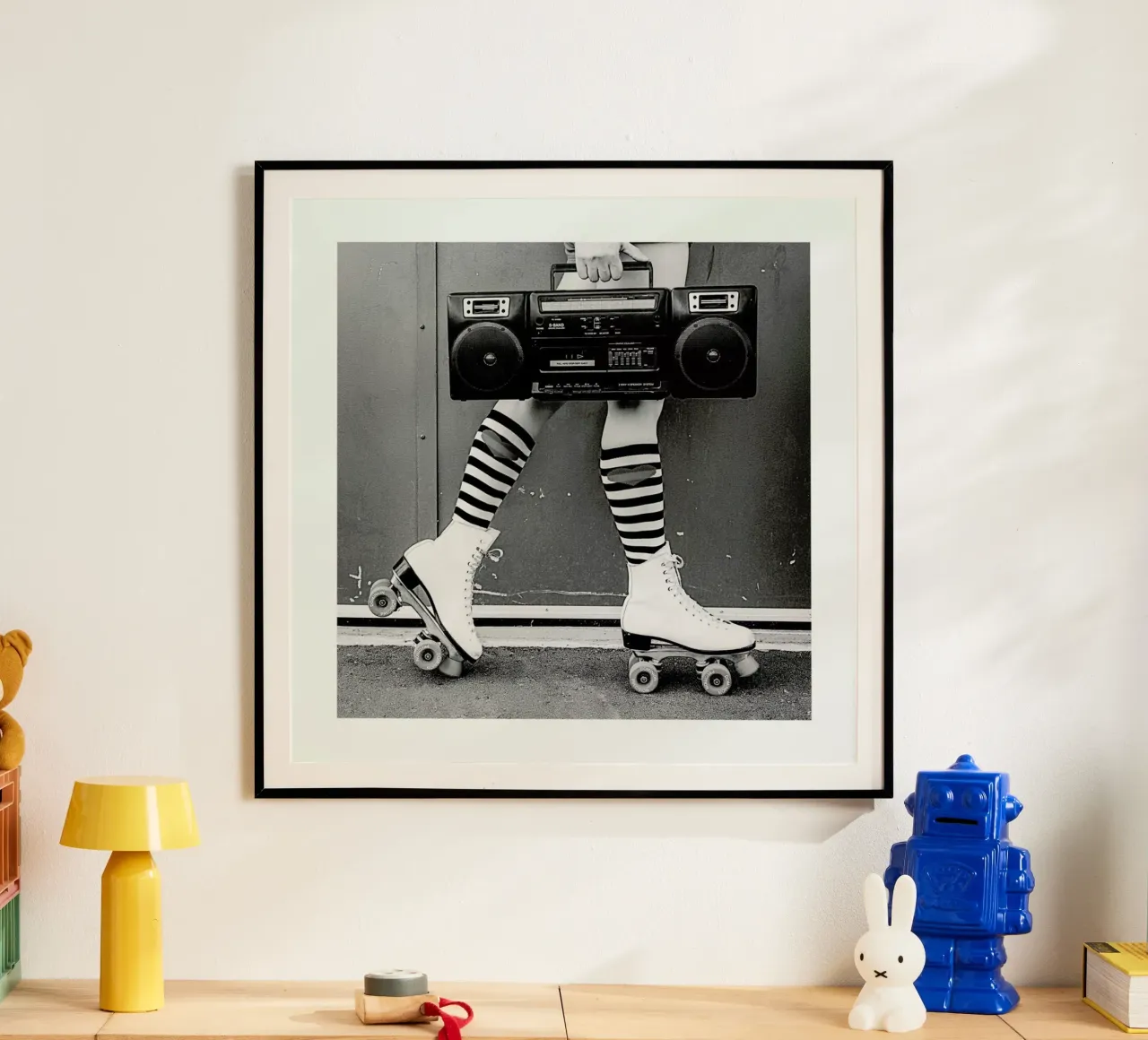 Boombox poster con telaio in legno da METROPOLIS