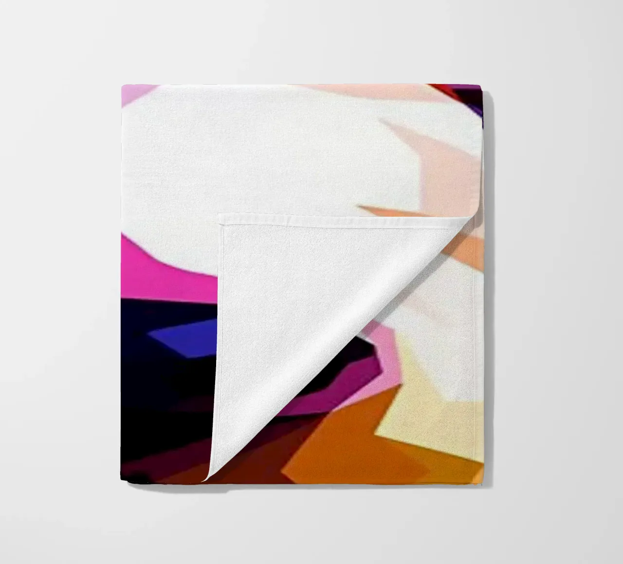 Panda Low Poly Astratto telo mare da James M Coyle