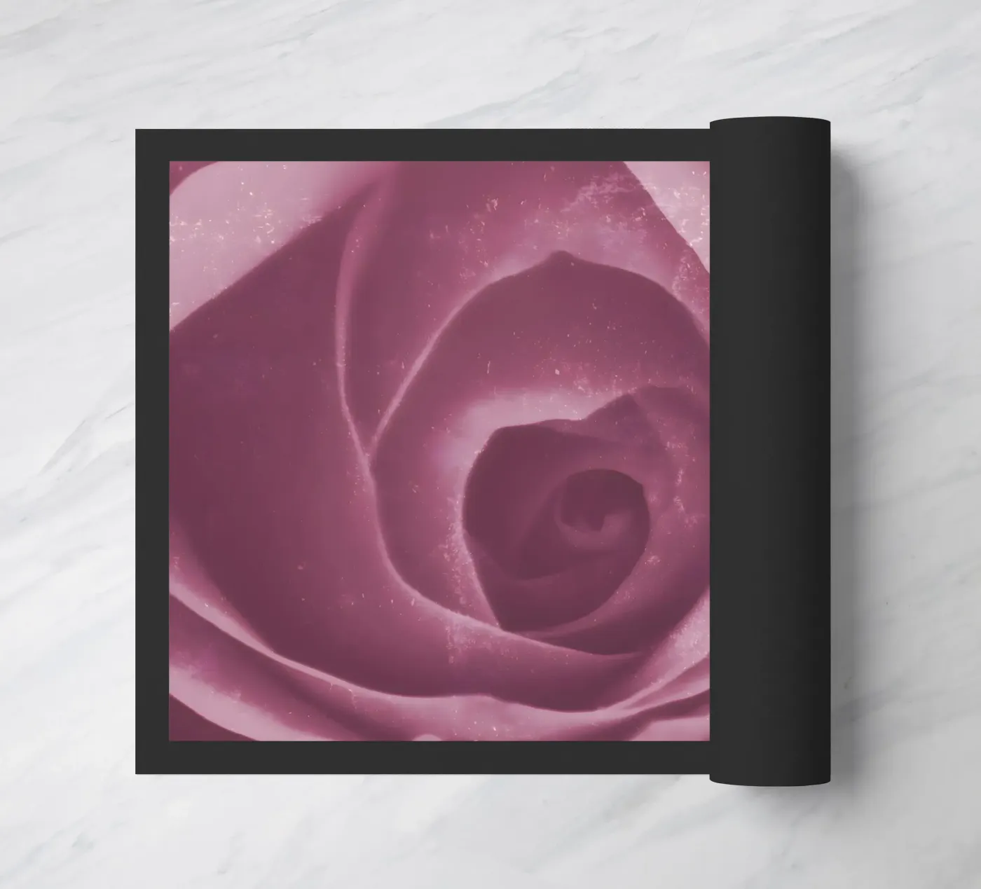 Wijnrode deurmat van Moon Bloom