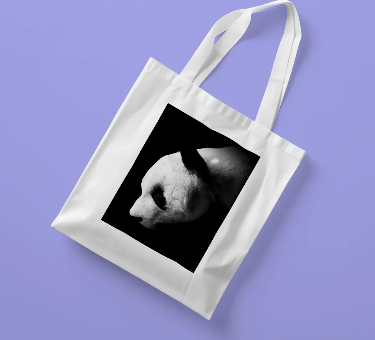 Immagine Panda in chiave Low Key borsa in juta da James M Coyle