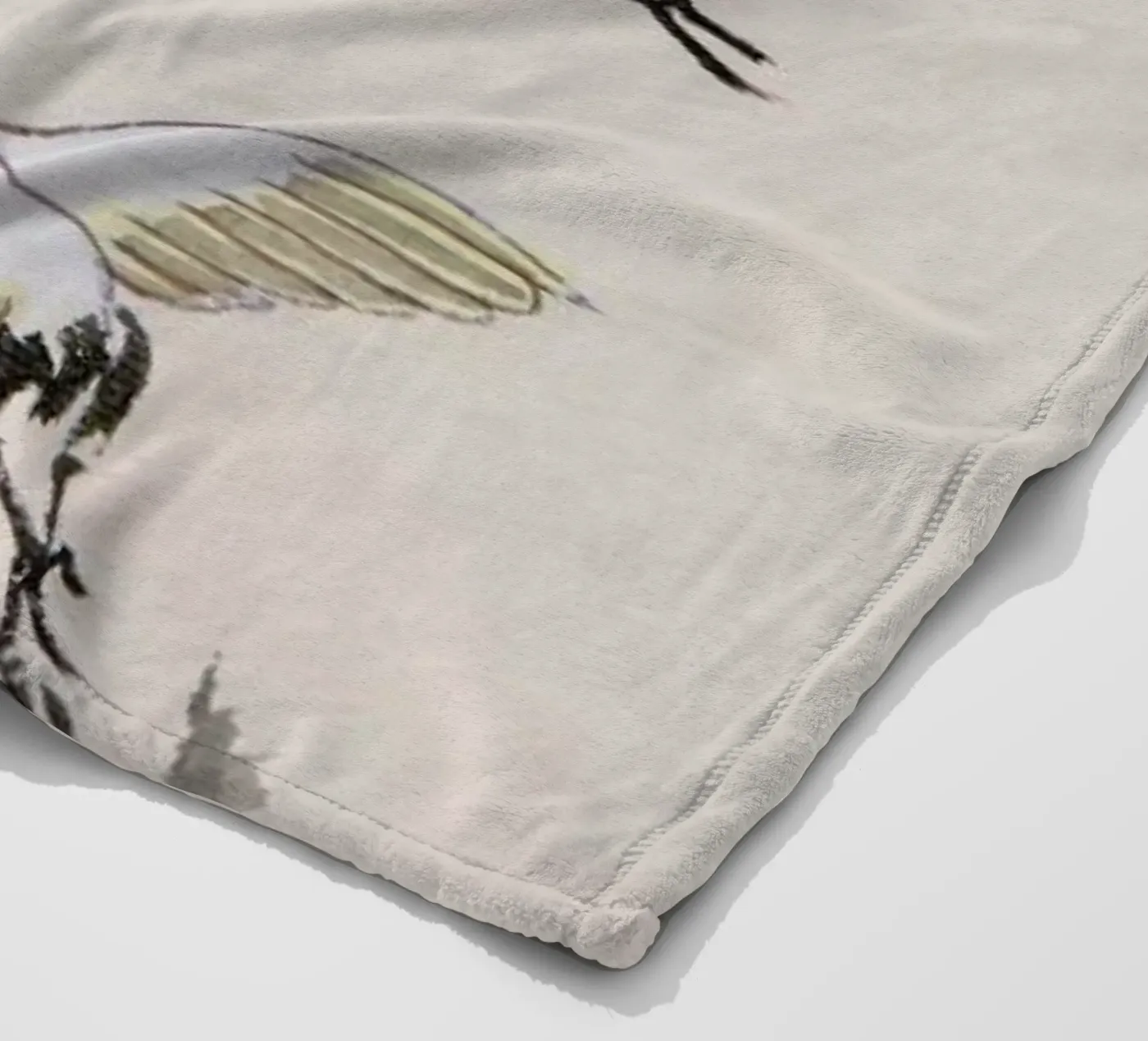 Swooping Cranes Fleecedecke von Flora & Fauna