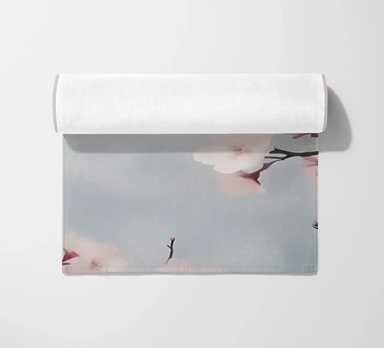 Sakura in volo telo mare da Rebecca Clark Wyrick
