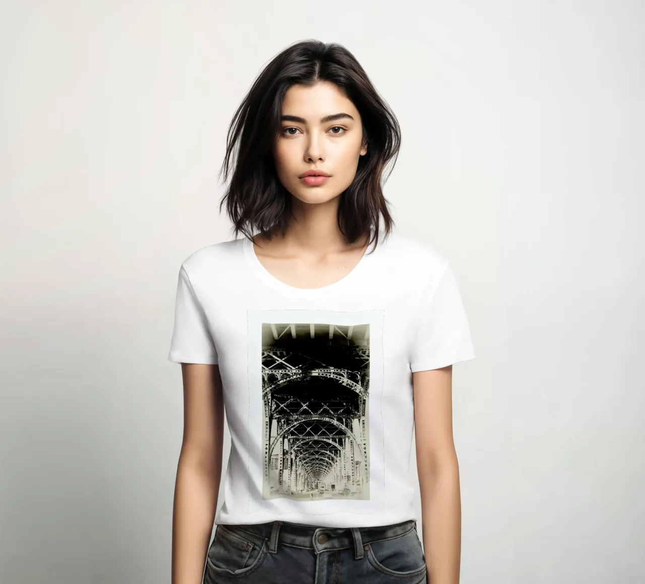 Riverside, NYC Frauen T-Shirt von METROPOLIS