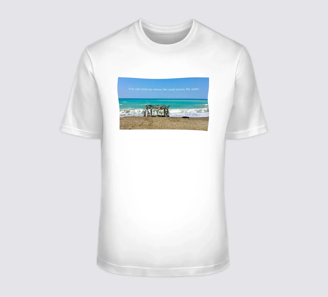 You can find me where the sand meets the water t-shirt da Happy 😃 Art 🎨 by Christine Schnoell