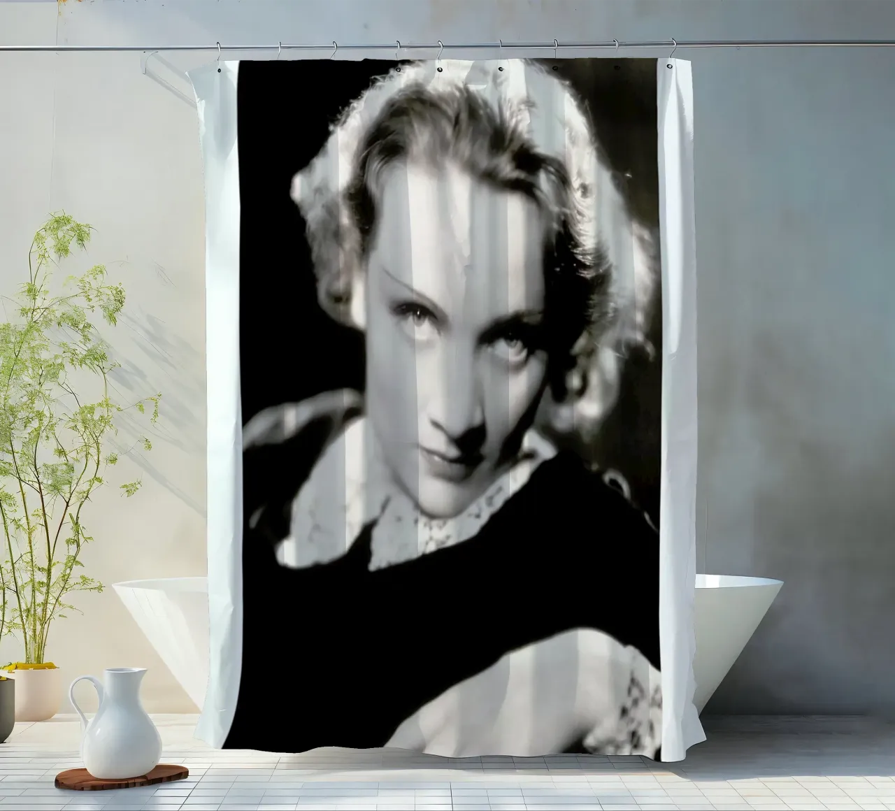 Marlene Dietrich as Amy Jolly in Morocco tenda da doccia da ARTOTHEK