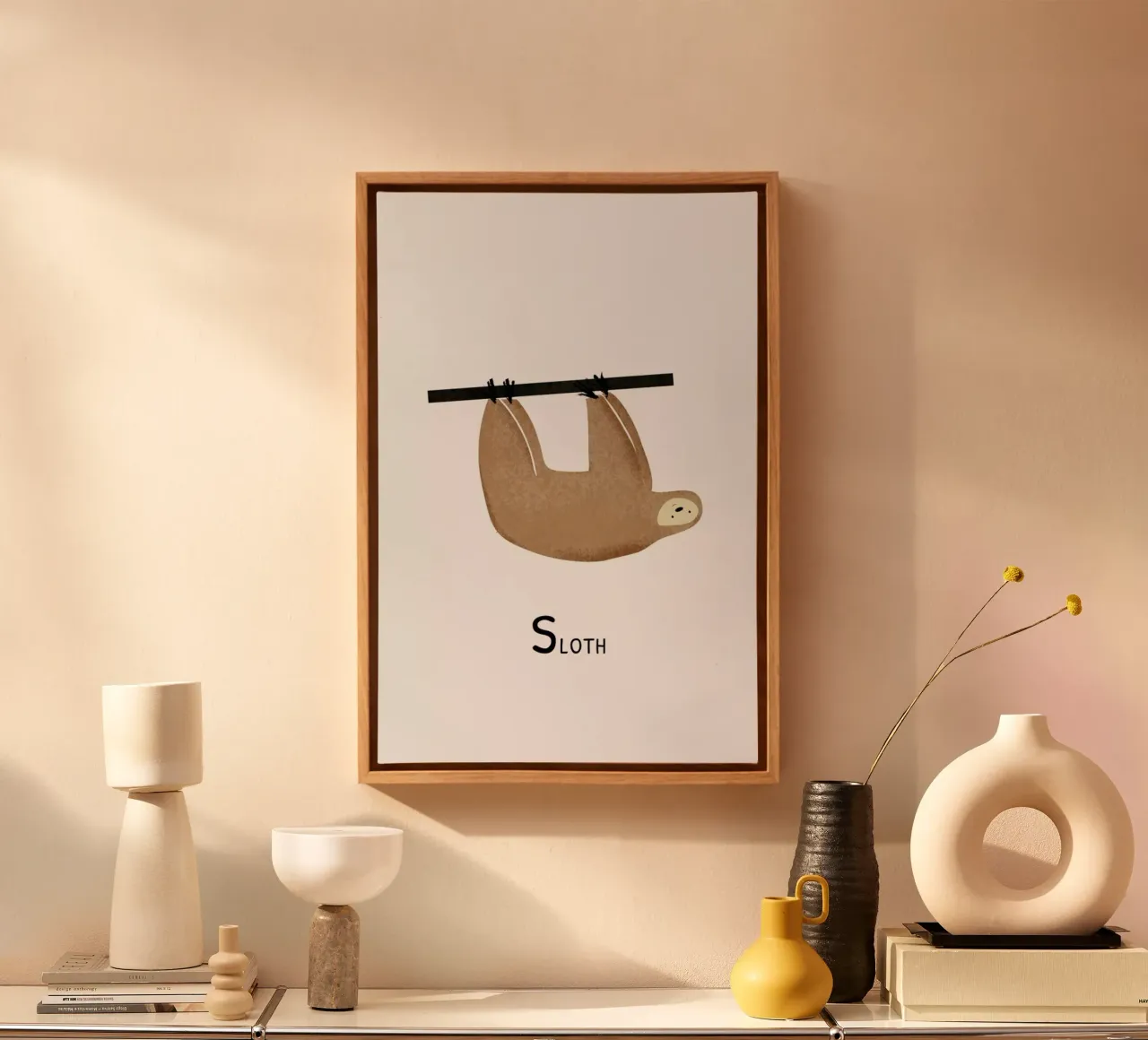 Sloth tela con Cornice a cassetta da Little Flourishes