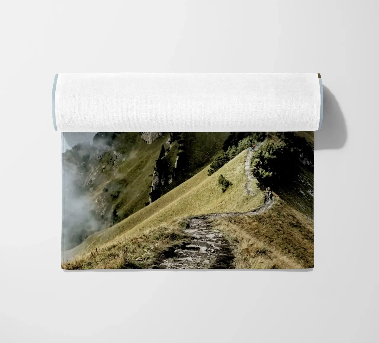 Klingenstock by Reisevergnügen beach towel by Reisevergnügen