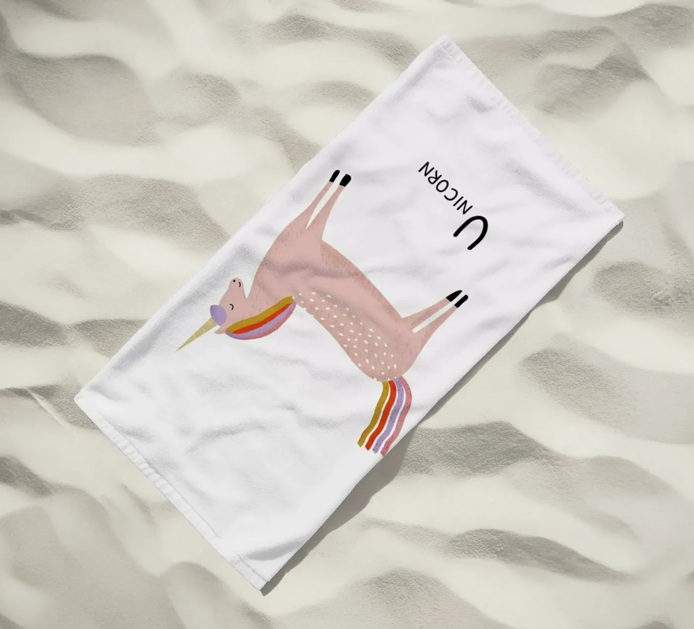 Unicorn telo mare da Little Flourishes