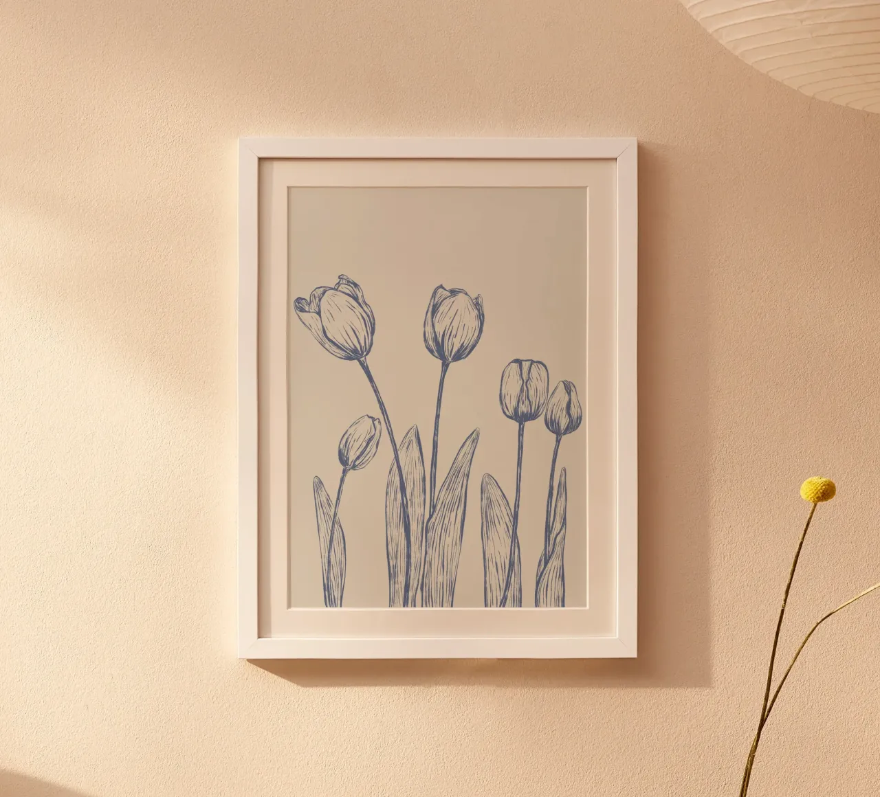 Blaue Tulpen auf beigem Hintergrund. Poster von Sixmai