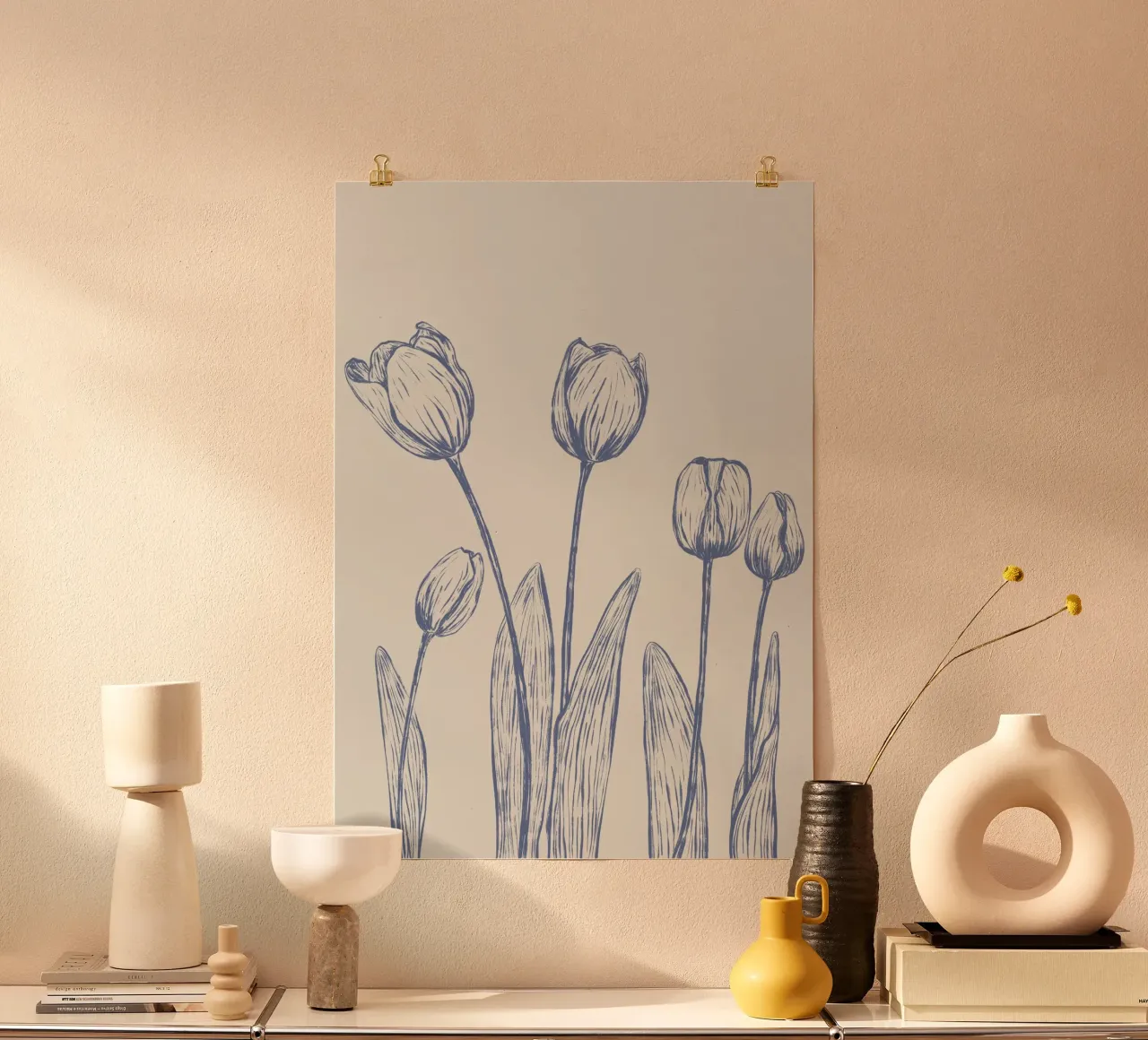 Blaue Tulpen auf beigem Hintergrund. Poster von Sixmai
