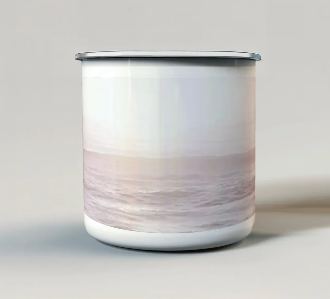 Sunset Halfmoon Bay tazza in smalto da Monika Strigel