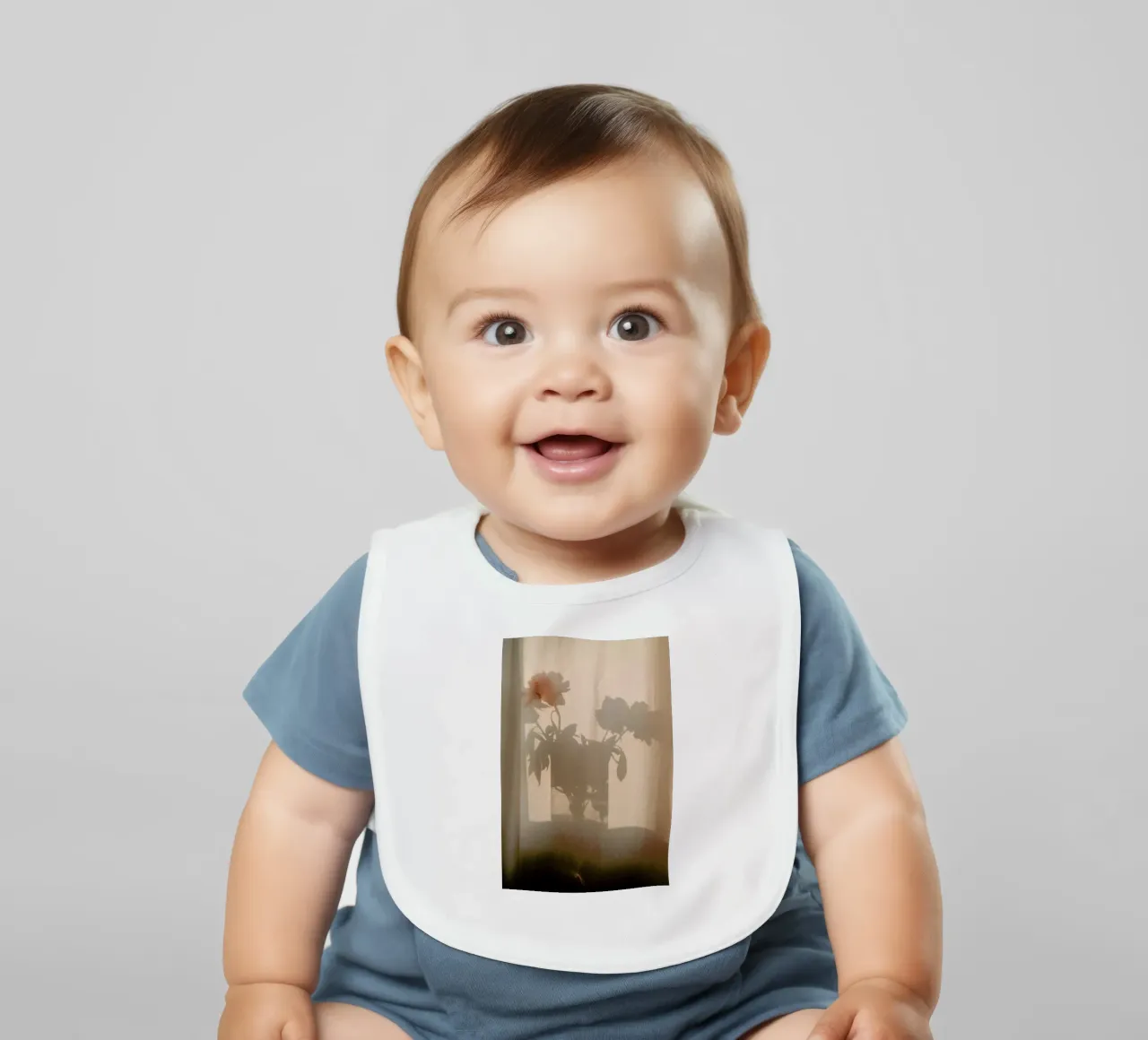 Abstract — Flower Shadow I bavaglino da Sebastian Hilgetag