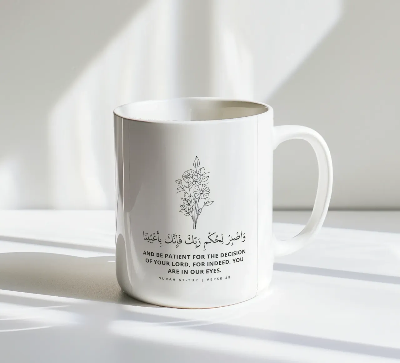 Surah At tur Versetto 48 tazza in ceramica da Albert S Jacob