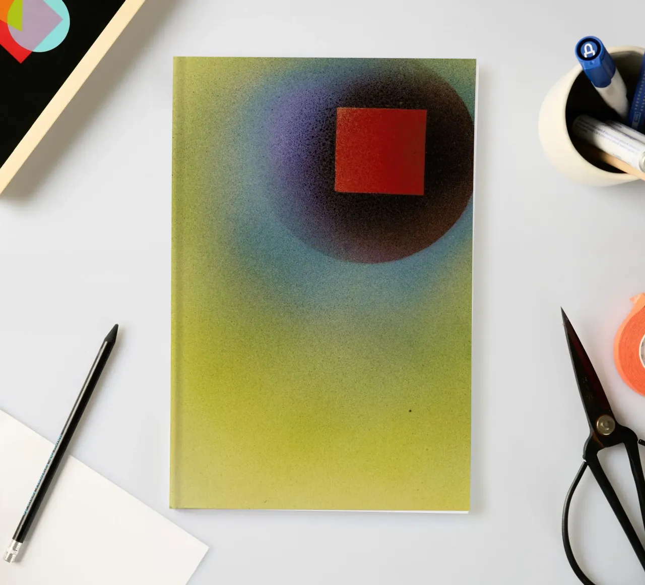 Kandinsky - Square in a Circle diario da ARTOTHEK