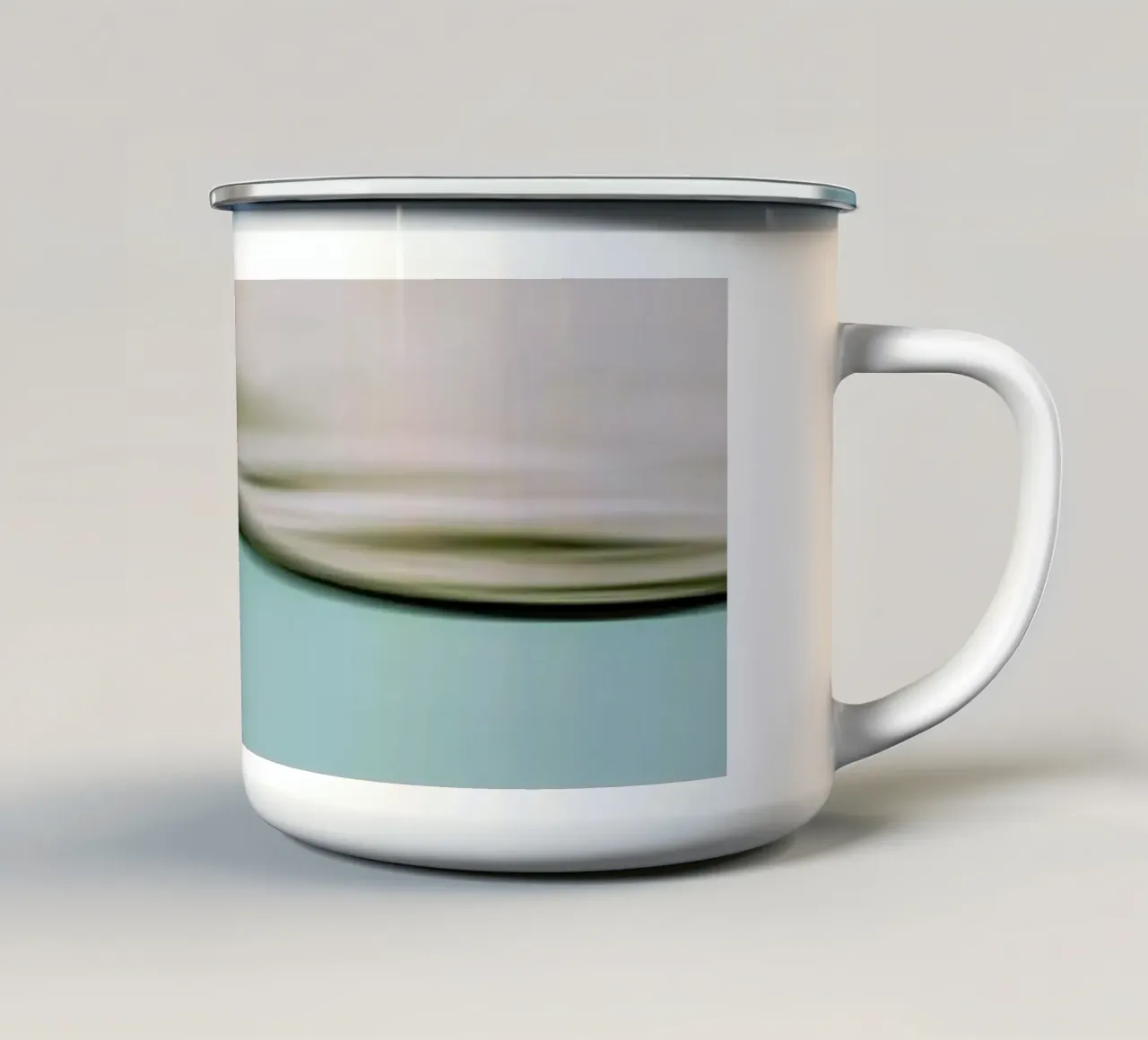 Water Motion tazza in smalto da Monika Strigel