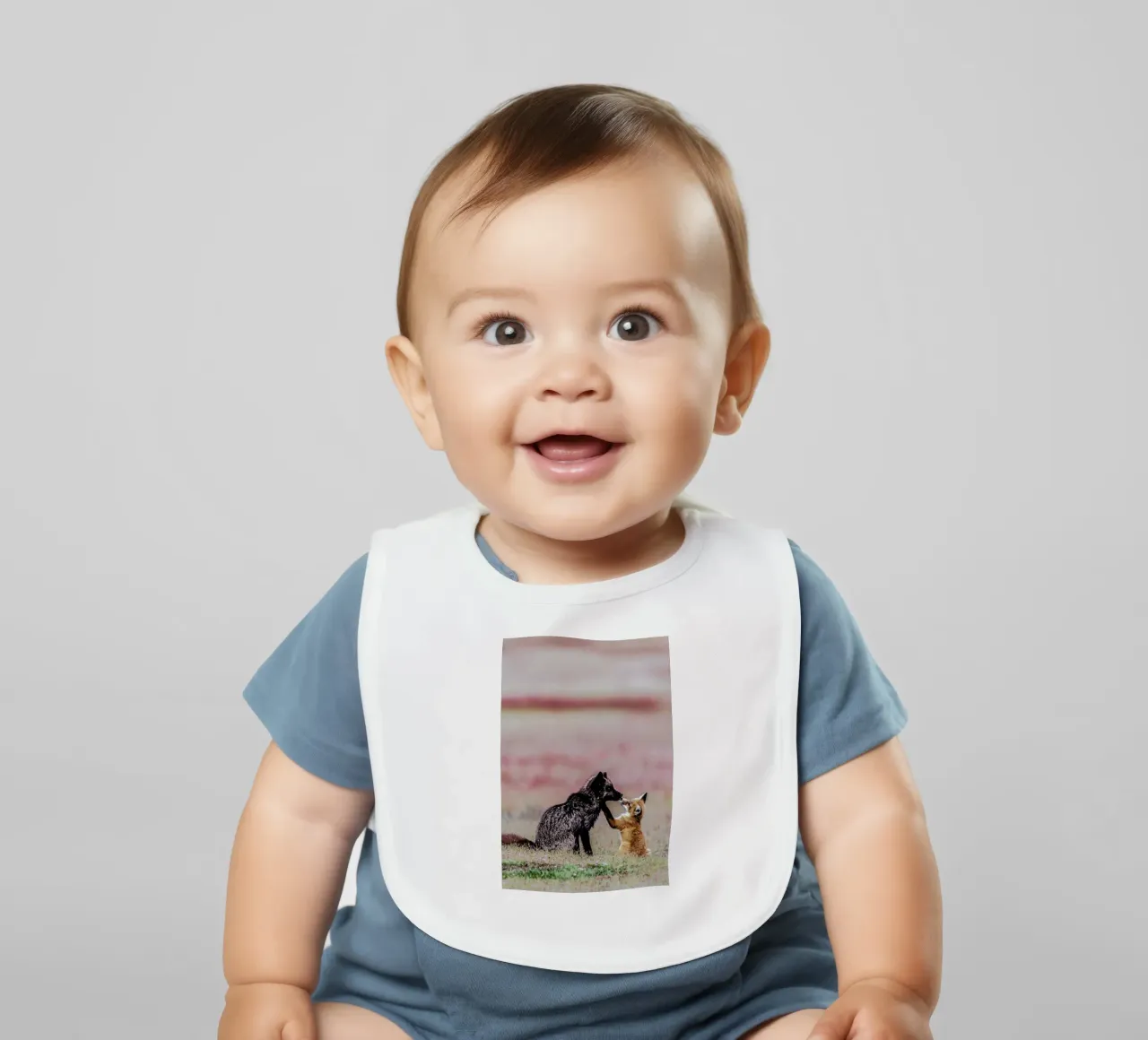 Curiosity bavaglino da Natural Kingdom