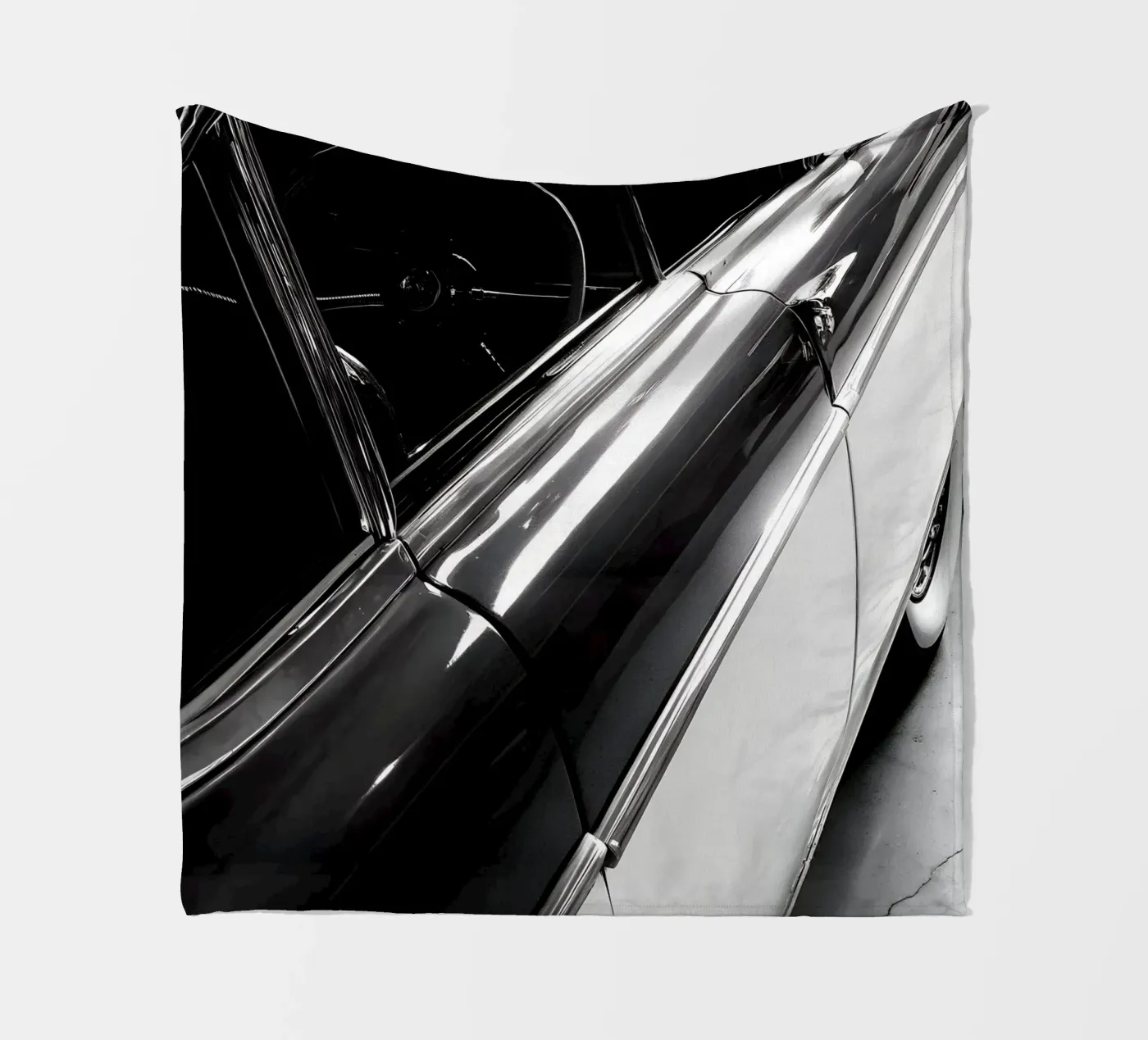 Monochrome Classic Cars Fleecedecke von CAR EDITION