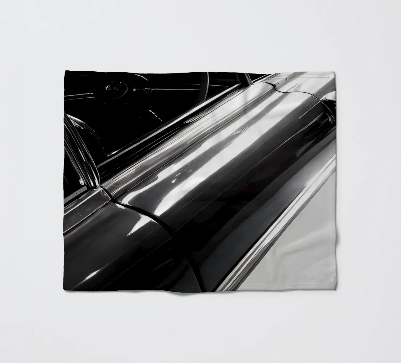 Monochrome Oldtimer Fleecedecke von CAR EDITION