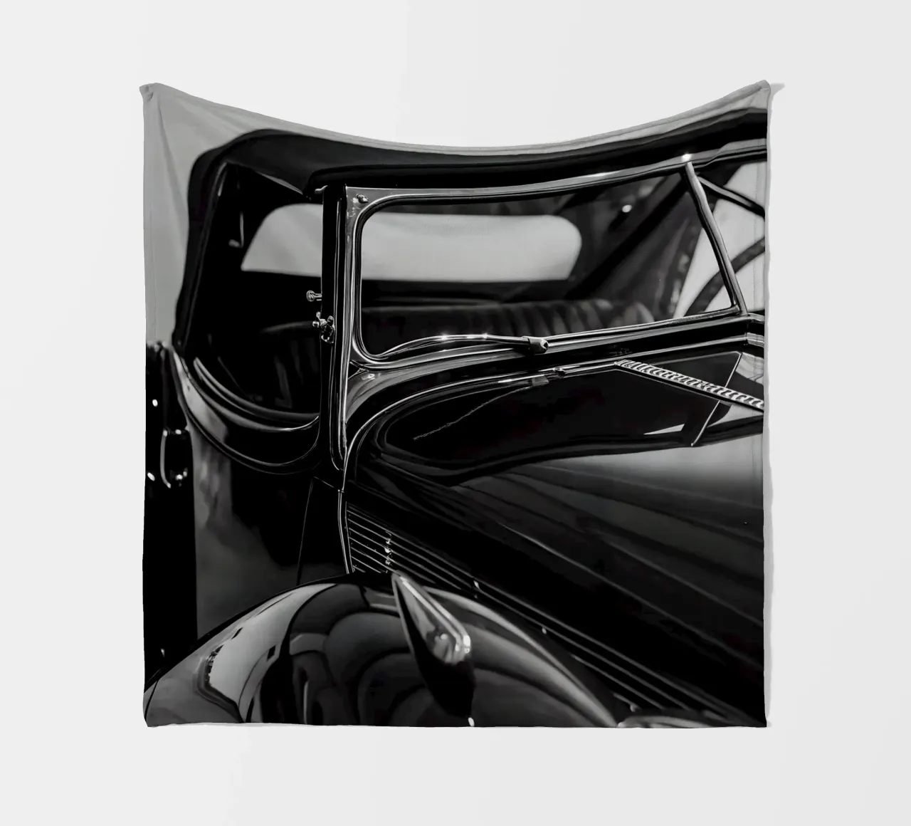 Monochromer Oldtimer Fleecedecke von CAR EDITION