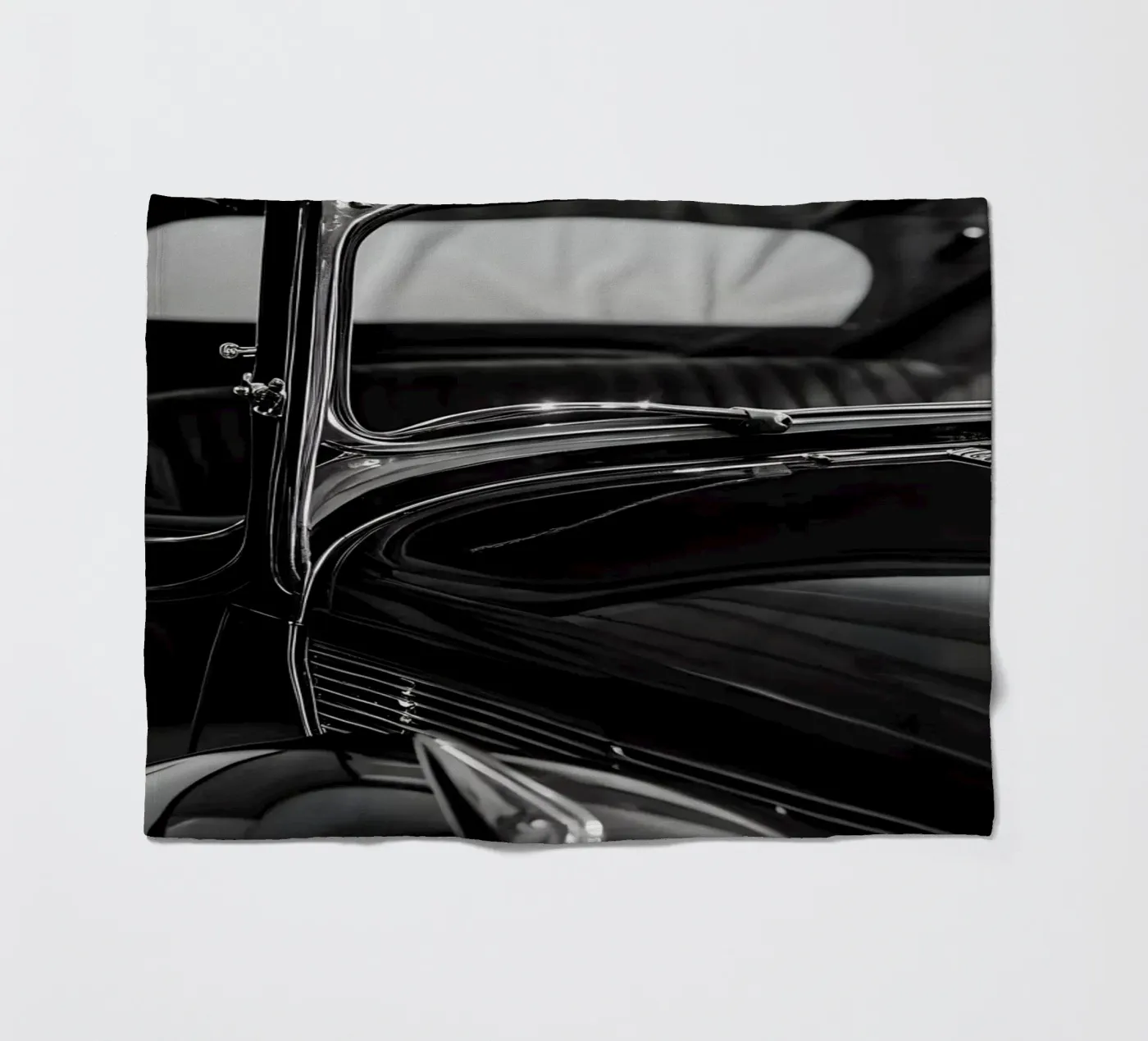 Monochrome Classic Car Fleecedecke von CAR EDITION