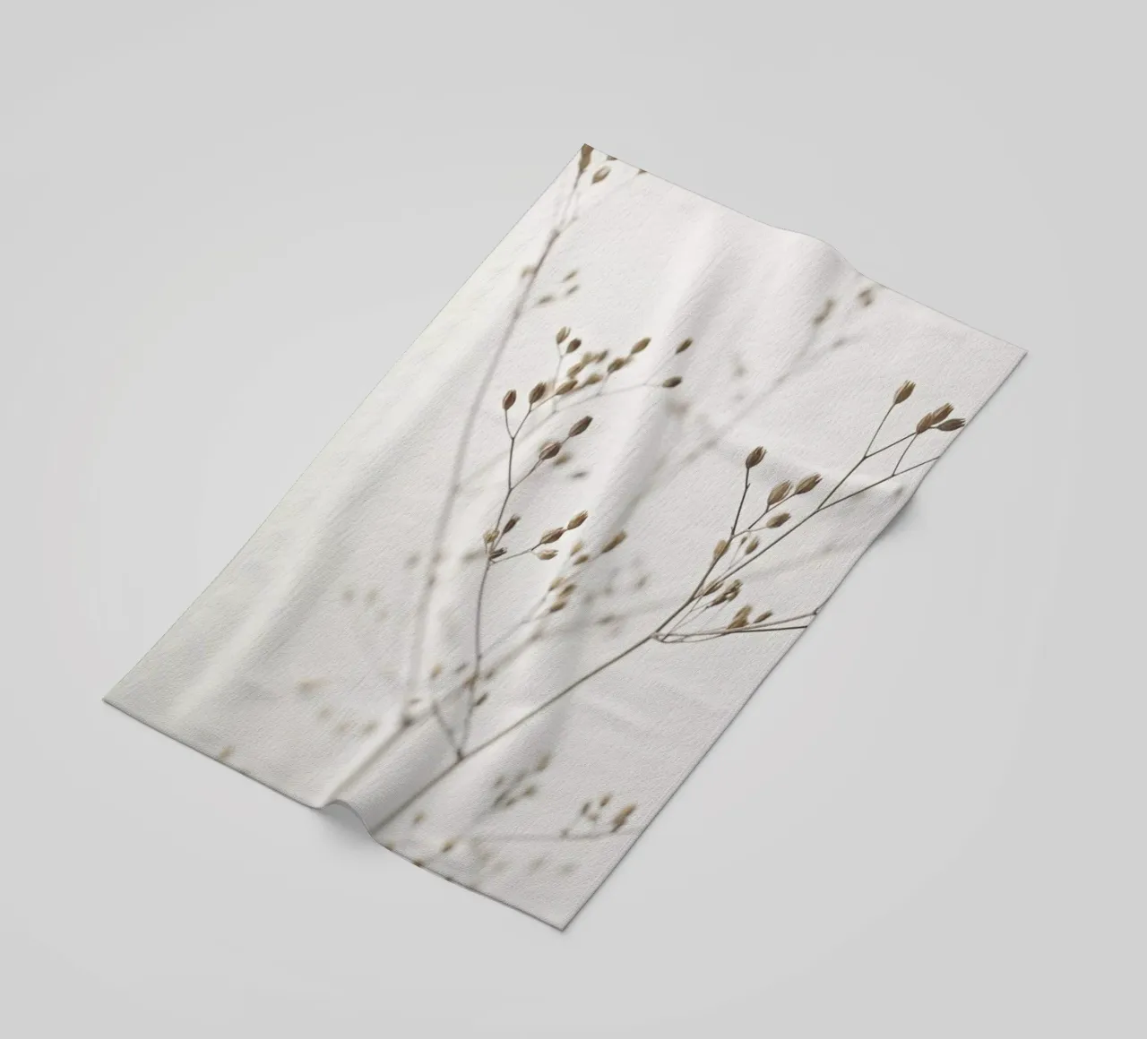 Wild Flower Natural Beige 1 serviette de plage de Monika Strigel
