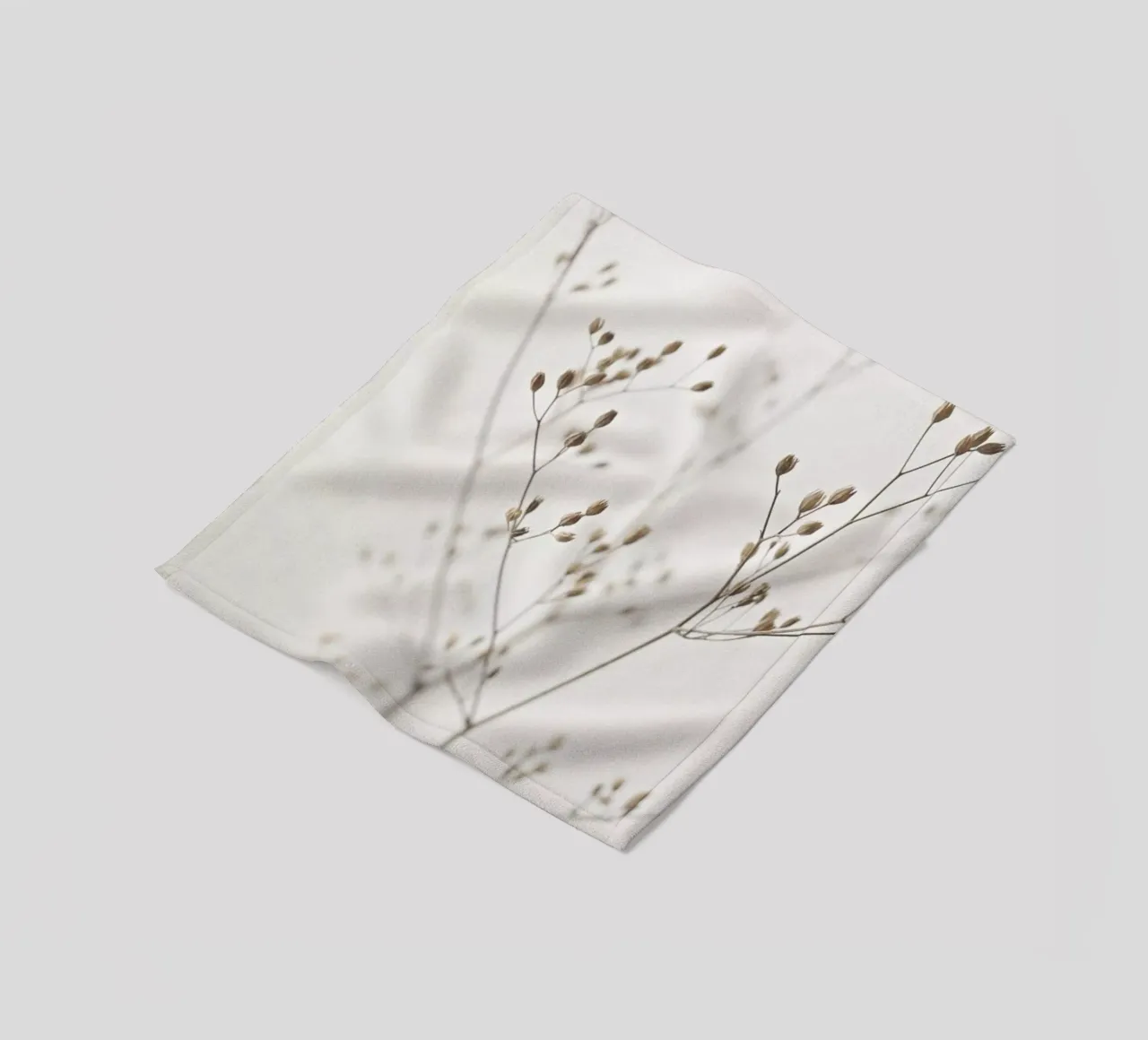 Wild Flower Natural Beige 1 plaid polaire de Monika Strigel