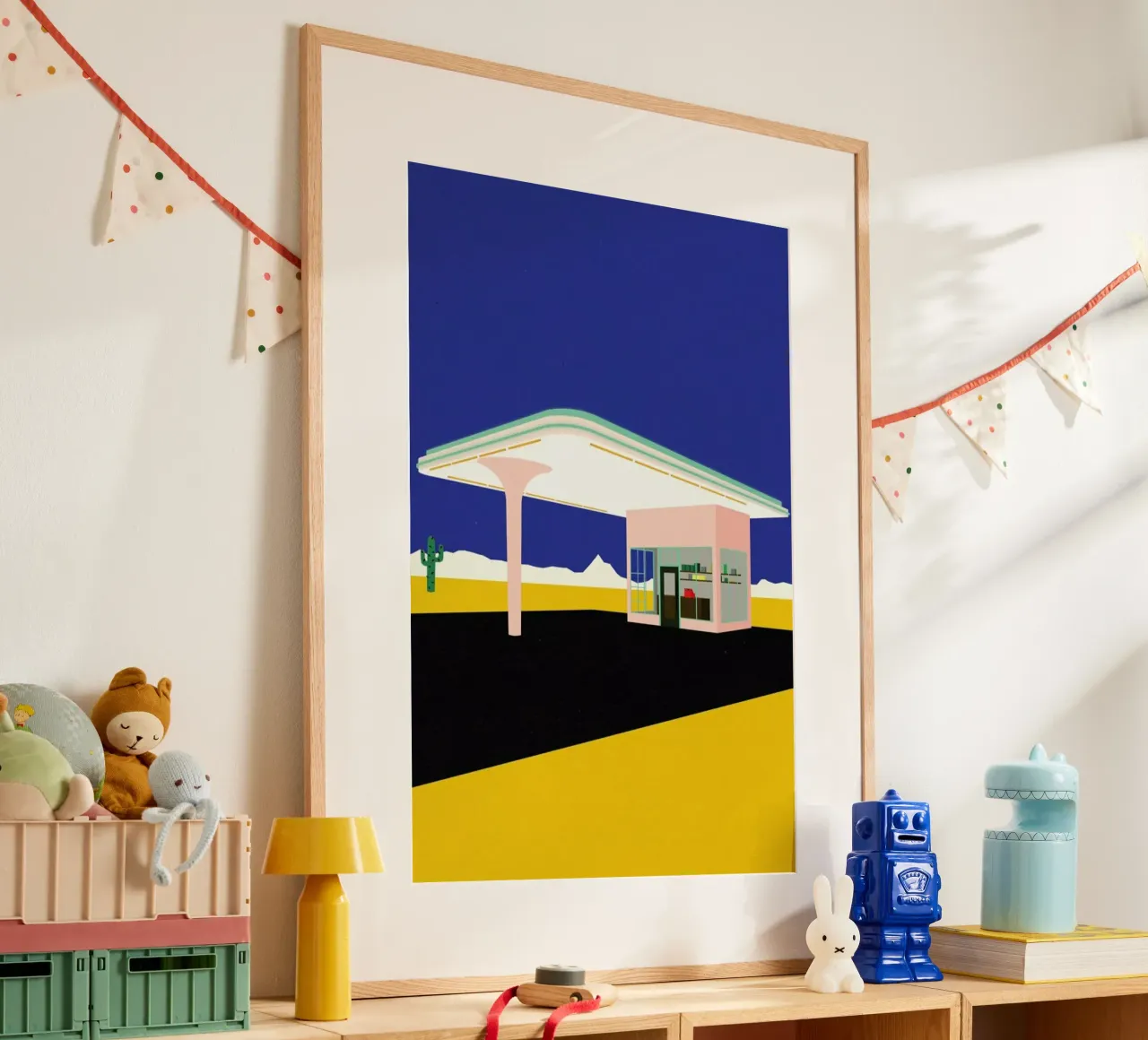 Texas Desert Gas Station poster con telaio in plastica da Rosi Feist