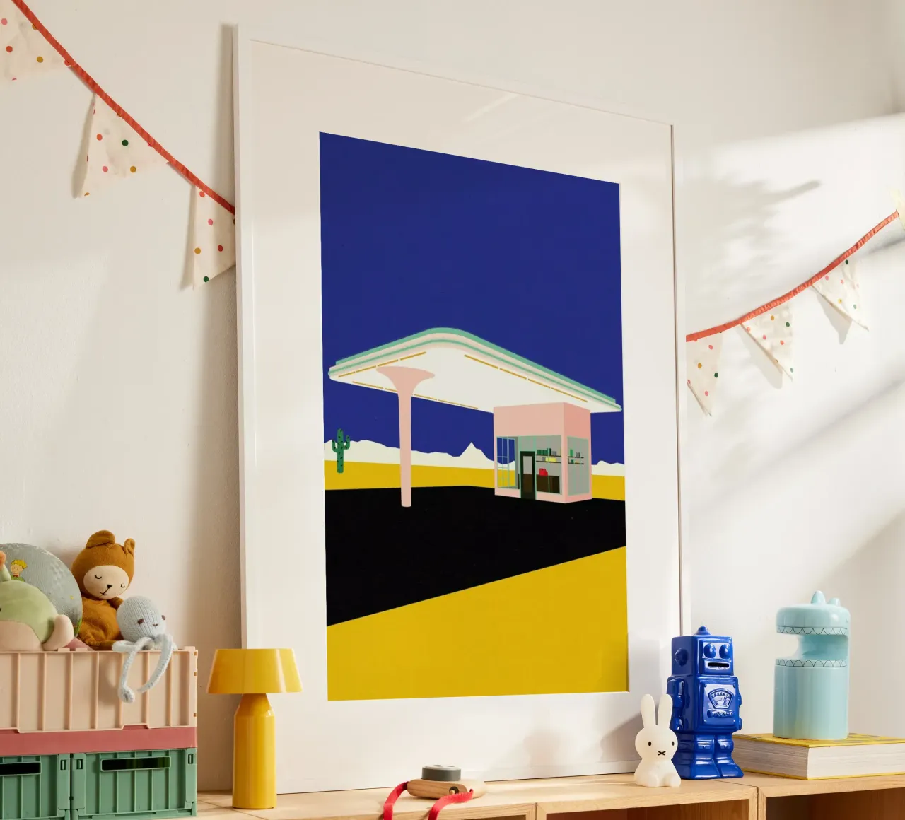 Texas Desert Gas Station poster con telaio in plastica da Rosi Feist