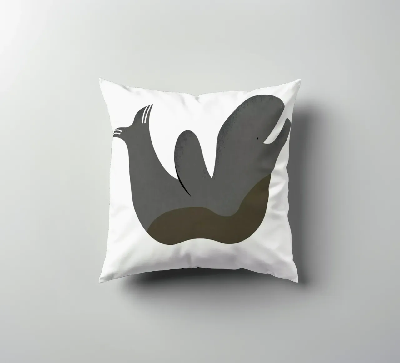 W for Whale cuscino da Little Flourishes