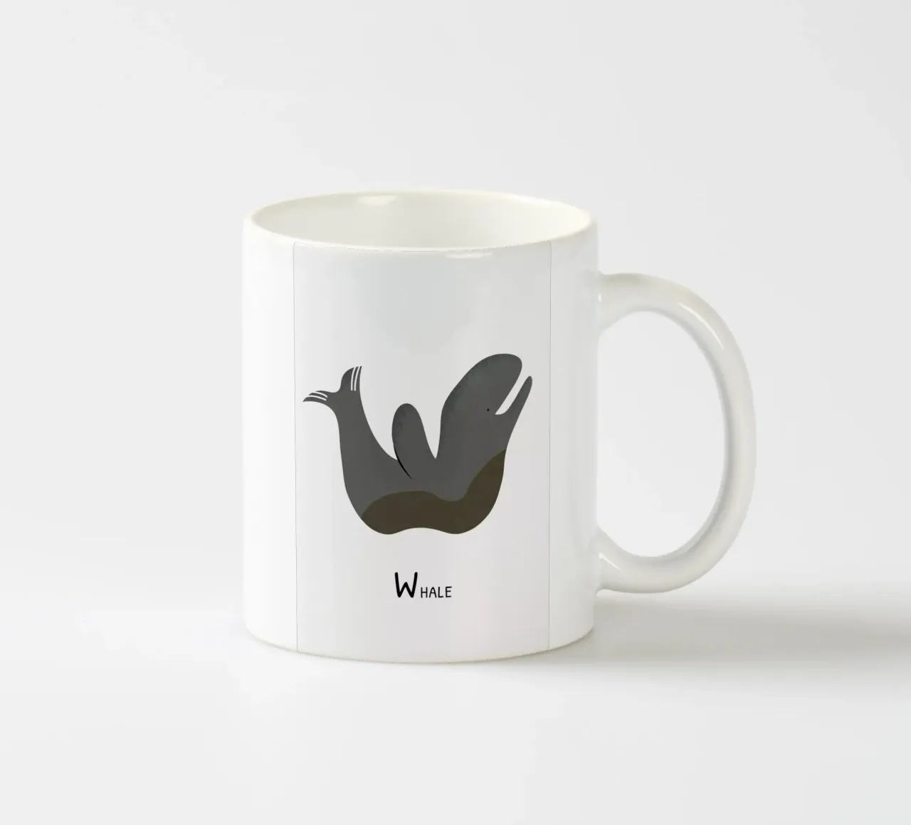 W for Whale tazza in ceramica da Little Flourishes